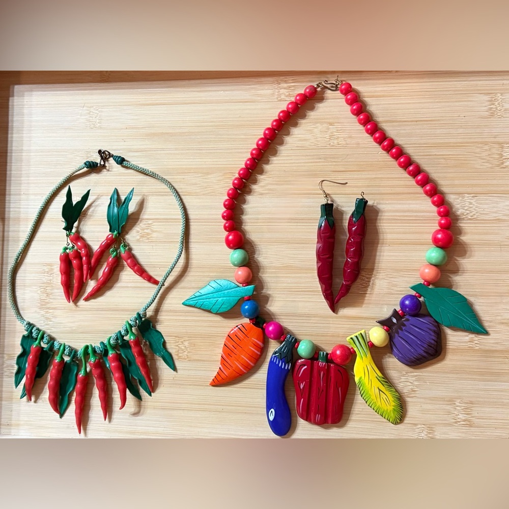 Vintage Necklace and Earring Lot Red Chili Peppers and Vegetables Gardening